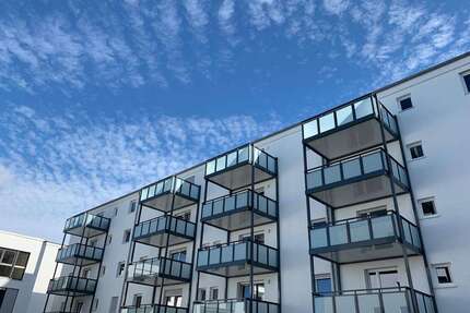 Wohnung zum Mieten in Augsburg 800,00 € 52.22 m²