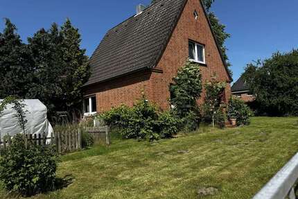 Haus zum Kaufen in Lasbek 319.000,00 € 119.18 m²