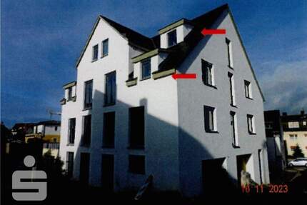 Versteigerungsobjekt - 4 - Zimmer Eigentumswohnung 2.OG und DG - Cadolzburg