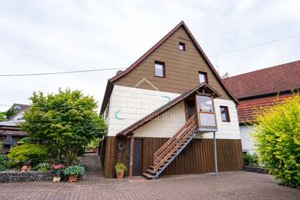 Haus zum Kaufen in Backnang Steinbach 580.000,00 € 214.82 m² - Backnang / Steinbach