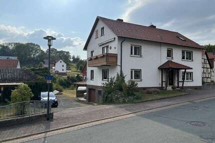 Haus zum Kaufen in Ringgau 169.000,00 € 180 m²