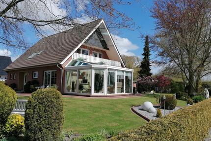 PROVISIONSFREI !!! Freistehendes EFH auf 2000 m² Grundstück - Friedeburg