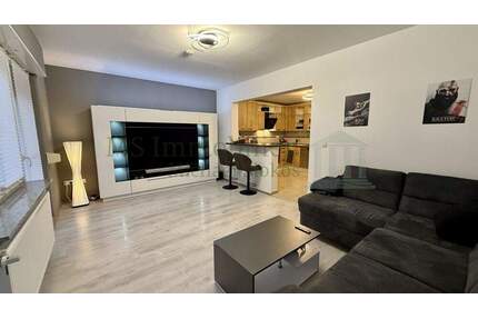 * * * Schöne geschnittene 3 ZKB Wohnung + Balkon + Stellplatz * * * - Bürstadt / Riedrode