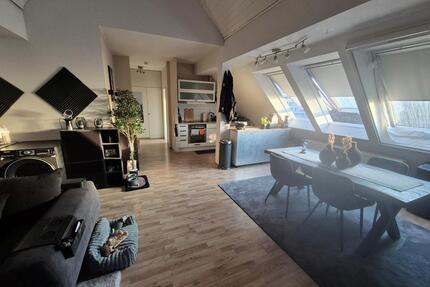 Kleine gemütliche Penthousewohnung am Homburg zu vermieten - Saarbrücken Kieselhumes