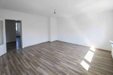 Wohnung zum Kaufen in Duisburg 165.000,00 € 74 m²