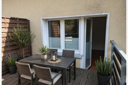 **Sprockhövel** Stilvoll wohnen im Grünen – renovierte 2-Zimmer-Wohnung mit großem Balkon - frei ab sofort