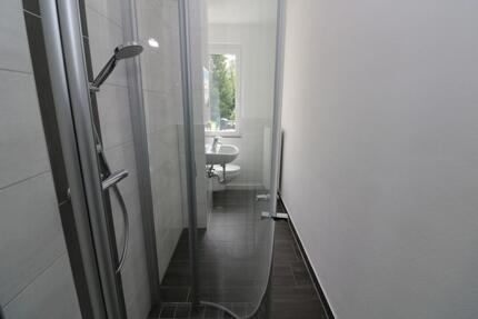 Duschen war noch nie so einfach...EG-Wohnung mit bodengleicher Dusche!!! - Freiberg