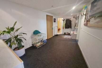 Wohnung zum Kaufen in Oberhausen 175.000,00 € 137 m²