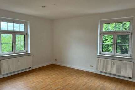 Wohnung zum Mieten in Halle (Saale) 643,00 € 95.88 m²
