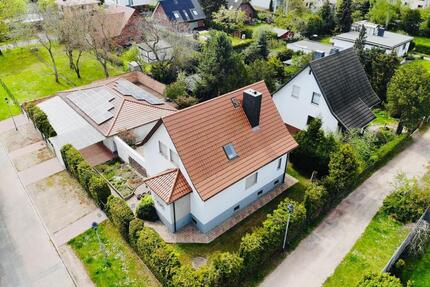 Halle-Dölau | Hochwertig saniertes EFH mit Garten & Nebengebäude - Wettin-Löbejün