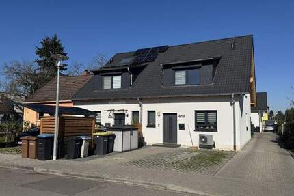 Moderne Doppelhaushälfte in Waldnähe - Mannheim / Gartenstadt