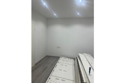 Ich biette eine wochung 80 qm 2 zimmer 1 kuche 1 winter+teraasse - Püttlingen