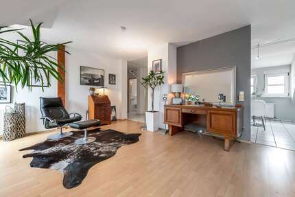 Wohnung zum Kaufen in Wiesbaden 385.000,00 € 101 m²