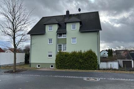 Schöne, helle Eigentumswohnung mit Terrasse in ruhiger Lage - Helmbrechts