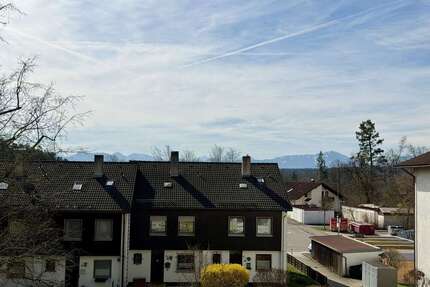 Wohnung zum Kaufen in Traunreut 210.000,00 € 71 m²