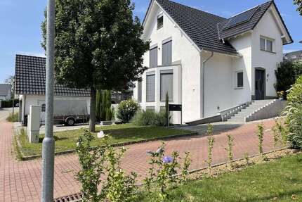 Haus zum Kaufen in Müllheim 985.000,00 € 268 m²