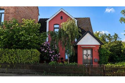Gemütliches Haus mit Herz und moderner Energetik - Celle Heese