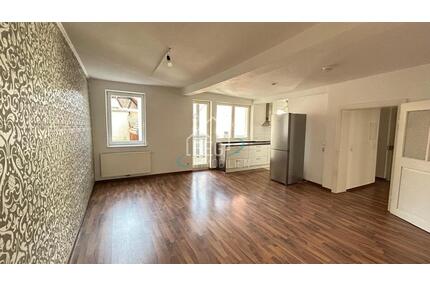 Charmante 3-Zimmer Altbauwohnung im Zentrum von Schwäbisch Hall mit Balkon