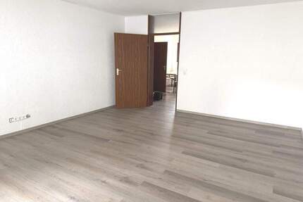 Familien aufgepasst! Gut aufgeteilte und modernisierte 4,5-Zimmerwohnung zum Kauf!! - Geislingen an der Steige