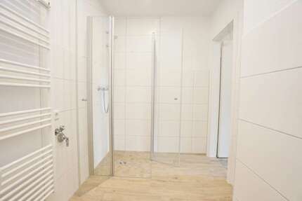 Wohnung zum Mieten in Chemnitz 339,69 € 52.26 m²