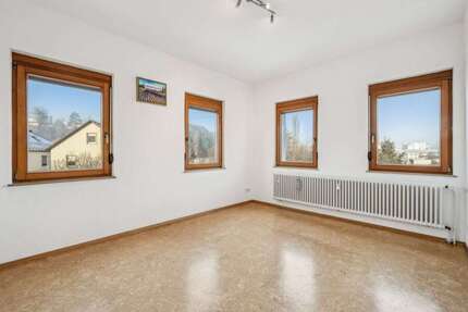 Haus zum Kaufen in Waldstetten 599.000,00 € 210 m²