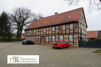 Gemütliche 2-Zimmerwohnung im 1.OG eines Mehrparteienhauses in ruhiger Wohnlage - Klötze