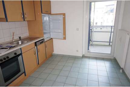 Wohnung zum Mieten in Chemnitz 375,00 € 64.6 m²