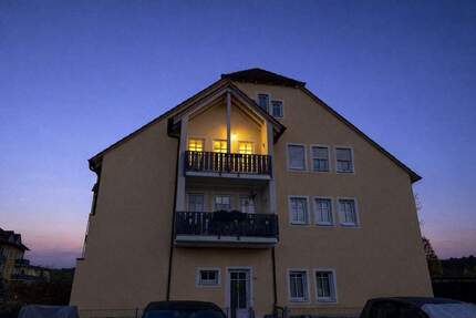 !!!! Super Sale!!!! Helle 3 Zimmerwohnung mit Stellplatz ,Balkon und Abstellraum WE 16, - Röttenbach