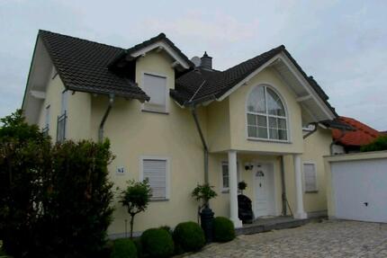 Attraktives freistehendes Einfamilienhaus in Idstein