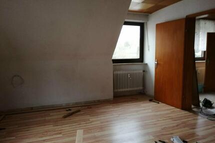 Vermiete 4 Zimmer Wohnung Wzb-Versbach zum 01.06.2025 - Würzburg Lindleinsmühle
