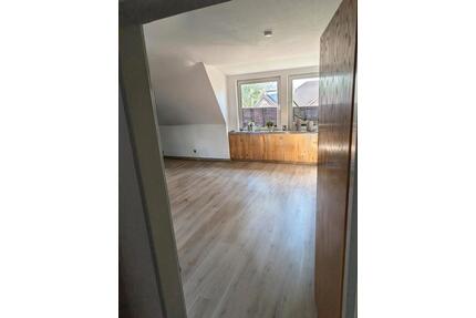 Obergeschosswohnung - 950,00&nbsp;EUR Kaltmiete, ca.&nbsp; 120,00&nbsp;m&sup2; in Martfeld (PLZ: 27327)