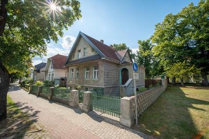 Stadthaus mit viel Potenzial - 119.000,00&nbsp;EUR Kaufpreis, ca.&nbsp; 120,00&nbsp;m&sup2; in Lenzen (Elbe) (PLZ: 19309)