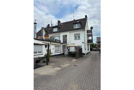 Haus zum Kaufen in Dinslaken 595.000,00 € 362 m²