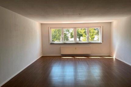 Hell Geräumige, 2 Zimmer Wohnung - Seligenstadt