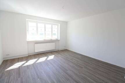 Wohnung zum Mieten in Magdeburg 548,56 € 68.57 m²