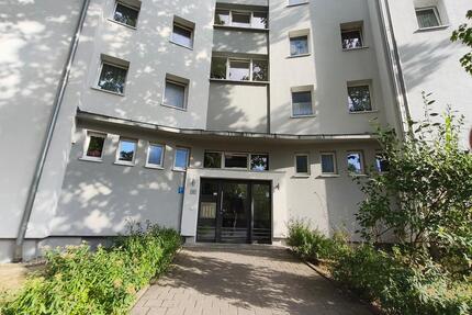 2-Zimmer Wohnung mit Balkon in zentraler Lage Augsburg-Hochzoll