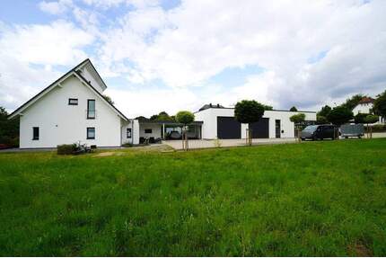 Moderne Wohn- und Geschäftsimmobilie in Blomberg - Blomberg / Herrentrup