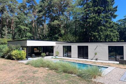 Wunderschöner kernsanierter Bungalow mit Pool - Sankt Ingbert