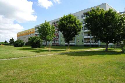 Wohnung zum Mieten in Calbe 210,00 € 40.2 m²