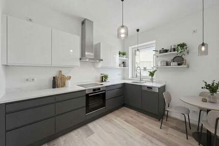 Exklusives Wohnen im Zentrum: 4 Raum Wohnung mit Balkon - Erstbezug - Frankfurt (Oder)