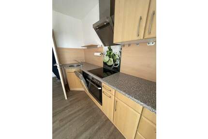 Gemütliche 3-Zimmer-Wohnung mit Balkon im 1. OG in Emmerstedt - Helmstedt