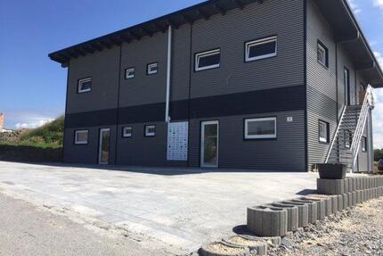 Büro - Bürogebäude - 200,00&nbsp;EUR Kaltmiete, ca.&nbsp; 10,00&nbsp;m&sup2; in Salzweg (PLZ: 94121)