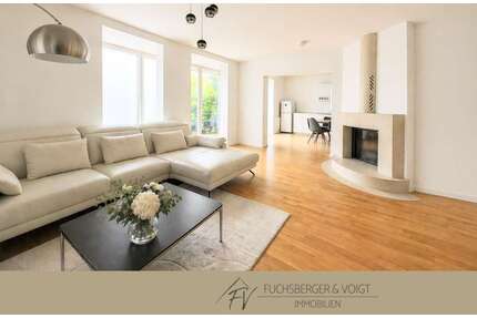 Haus zum Kaufen in Kronberg im Taunus 1.200.000,00 € 307 m²