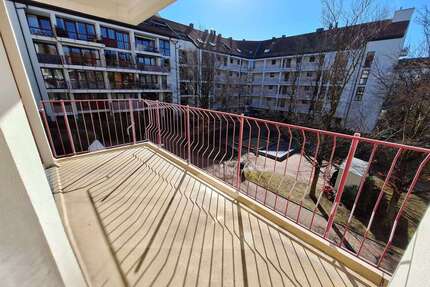 Wohnung zum Mieten in München 1.088,10 € 46.82 m²