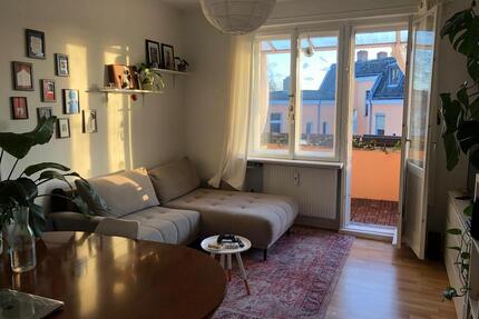 Sonnige Wohnung zur Untermie bis Ende Mai, als Paar Einzeln - Berlin Tempelhof-Schöneberg