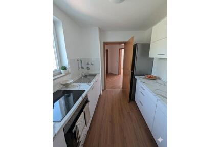 2-Zimmer-Wohnung 60qm Südbalkon EBK Tiefgaragenbox - München Ramersdorf-Perlach