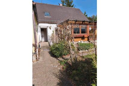 Haus für Familie - 780.000,00&nbsp;EUR Kaufpreis, ca.&nbsp; 140,00&nbsp;m&sup2; in München (PLZ: 81245) Aubing-Lochhausen-Langwied