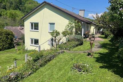 Hochwertiges freistehendes Einfamilienhaus mit großem Grundstück in Top-Lage - Rheinfelden Degerfelden