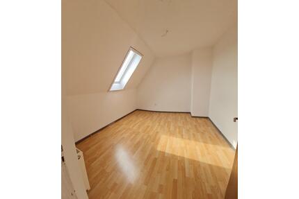 3-Raum Wohnung in Kloster Veßra zu vermieten - Themar