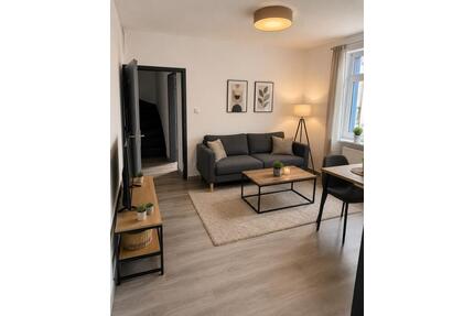 Möblierte 3-Zimmer-Altbauwohnung | saniert| Parkplatz | - Stade Altländer Viertel